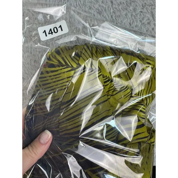 Valerie Bertinelli Womens Leaf Print Dress NWT Size 4 Green & Black Stretchy Wai - Picture 15 of 15